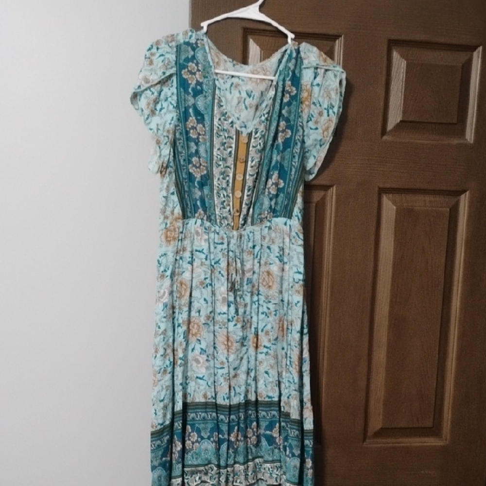 Bohemian Floral Maxi Dress in Blue and Cream